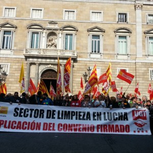 Concentració aquest mes de març a Barcelona exigint l'aplicació del conveni signat. Foto UGT