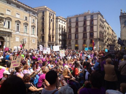 Concentració a Plaça Sant Jaume (Barcelona), el passat 9 de maig. Foto: LaDirecta