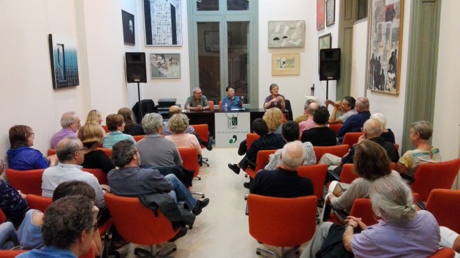 Joan Lluch, Oriol Lujan i Jordi Chueca a l'acte a la sala d'Amics. Foto PV